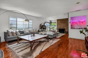 2652 N Beachwood Dr, Los Angeles, CA 90068 - Photo 26