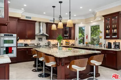 5303 Mecca Ave, Tarzana, CA 91356 - Photo 18