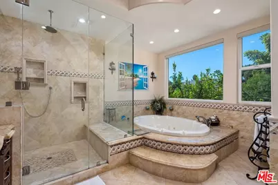 5303 Mecca Ave, Tarzana, CA 91356 - Photo 34