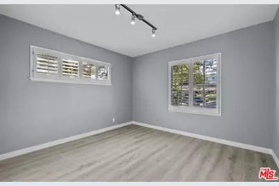 6114 Buffalo Ave, Van Nuys, CA 91401 - Photo 10