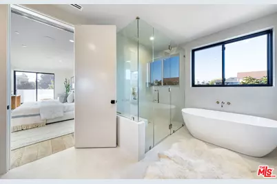 3985 McLaughlin Ave, Los Angeles, CA 90066 - Photo 32