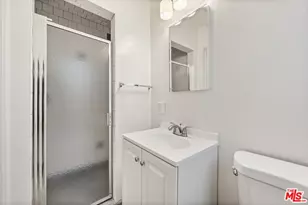 2612 Locksley Pl, Los Angeles, CA 90039 - Photo 22