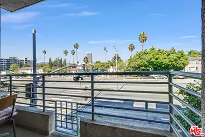 5764 San Vicente Blvd #201, Los Angeles, CA 90019 - Photo 18
