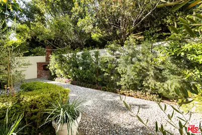 9035 Shoreham Dr, Los Angeles, CA 90069 - Photo 1