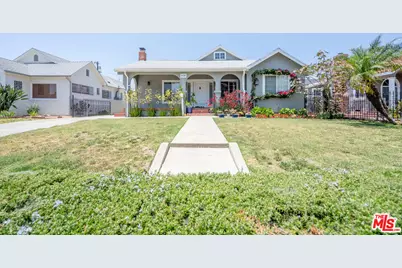 1035 Westchester Pl, Los Angeles, CA 90019 - Photo 1