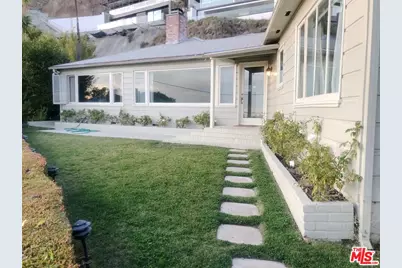 8371 Hollywood Blvd, Los Angeles, CA 90069 - Photo 1