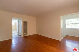 1314 S Barrington Ave, Los Angeles, CA 90025 - Photo 1