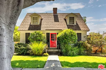 2004 Oak St, Santa Monica, CA 90405 - Photo 1