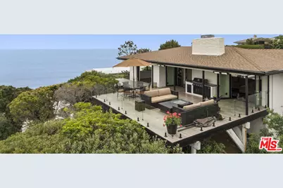 17438 Revello Dr, Pacific Palisades, CA 90272 - Photo 1