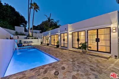 2203 Bowmont Dr, Beverly Hills, CA 90210 - Photo 1