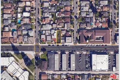 1065 E Market St, Long Beach, CA 90805 - Photo 1