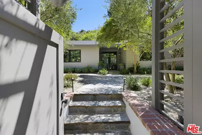 3211 Oakdell Rd, Studio City, CA 91604 - Photo 1