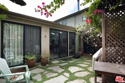 26 Ozone Ave #1, Venice, CA 90291 - Photo 1