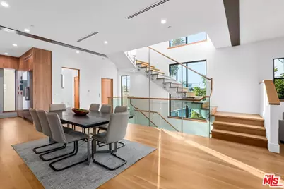 2110 Barry Ave, Los Angeles, CA 90025 - Photo 1