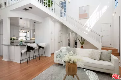 412 Arnaz Dr #9, Los Angeles, CA 90048 - Photo 1