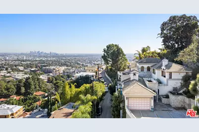 1651 Marlay Dr, West Hollywood, CA 90069 - Photo 1