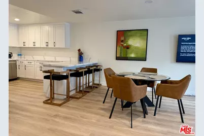 310 E Providencia Ave #206, Burbank, CA 91502 - Photo 1