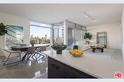 901 Hancock Ave #302, West Hollywood, CA 90069 - Photo 1