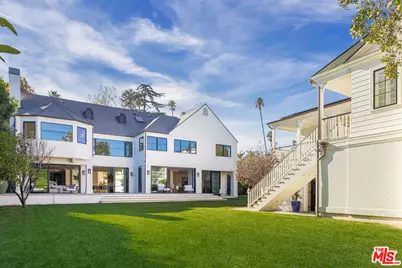 414 S Cliffwood Ave, Los Angeles, CA 90049 - Photo 1