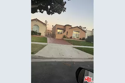 7818 S Dalton Ave, Los Angeles, CA 90047 - Photo 1