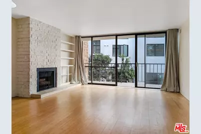 10966 Rochester Ave #4E, Los Angeles, CA 90024 - Photo 1