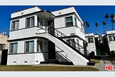 4424 Arlington Ave, Los Angeles, CA 90043 - Photo 1