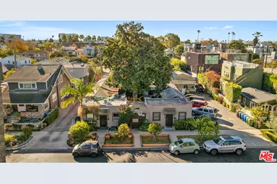 538 Rialto Ave, Venice, CA 90291 - Photo 1