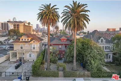 1032 S Bonnie Brae St, Los Angeles, CA 90006 - Photo 1
