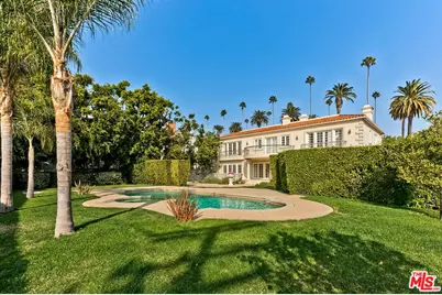 701 N Beverly Dr, Beverly Hills, CA 90210 - Photo 1