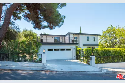 11410 Dona Pegita Dr, Studio City, CA 91604 - Photo 1