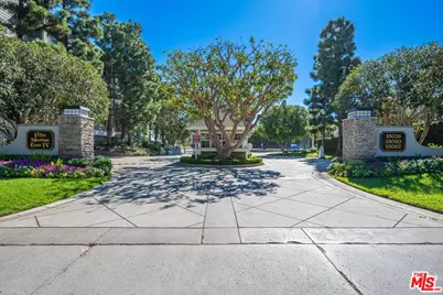 13078 Mindanao Way #116, Marina del Rey, CA 90292 - Photo 1