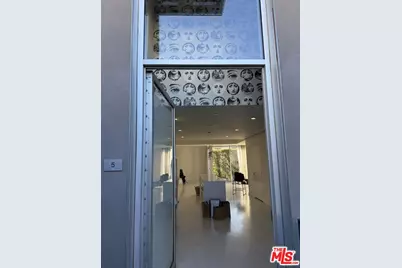 7917 Willoughby Ave #5, West Hollywood, CA 90046 - Photo 1