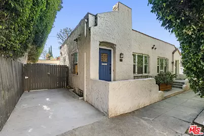 7558 Willoughby Ave, Los Angeles, CA 90046 - Photo 1