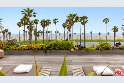 120 Hart Ave, Santa Monica, CA 90405 - Photo 1