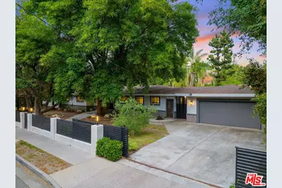 5060 Oakdale Ave, Woodland Hills, CA 91364 - Photo 1