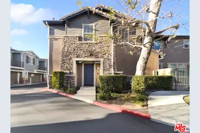 16722 Nicklaus Dr #42, Rancho Cascades, CA 91342 - Photo 1