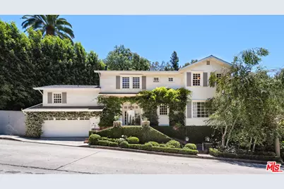 1446 Lindacrest Dr, Beverly Hills, CA 90210 - Photo 1