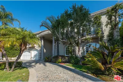 620 N Hillcrest Rd, Beverly Hills, CA 90210 - Photo 1