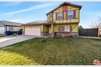 45117 Biscay St, Lancaster, CA 93535 - Photo 1