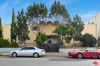 830 S Bonnie Brae St, Los Angeles, CA 90057 - Photo 1