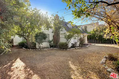 12518 Addison St, Valley Village, CA 91607 - Photo 1