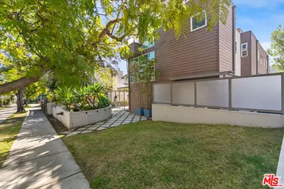 1228 21st St #A, Santa Monica, CA 90404 - Photo 1