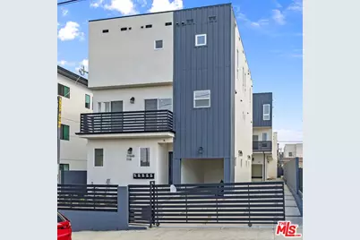 1116 S Mariposa Ave, Los Angeles, CA 90006 - Photo 1