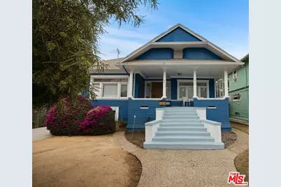 2713 S La Salle Ave, Los Angeles, CA 90018 - Photo 1