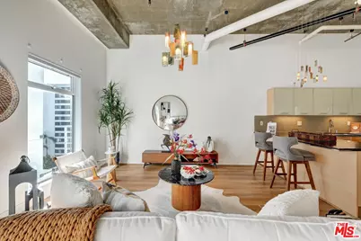 645 W 9th St #741, Los Angeles, CA 90015 - Photo 1