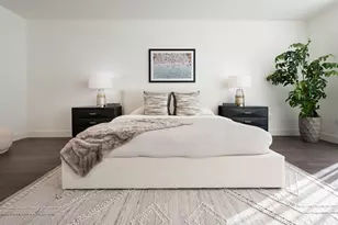 425 N Palm Dr, Beverly Hills, CA 90210 - Photo 1