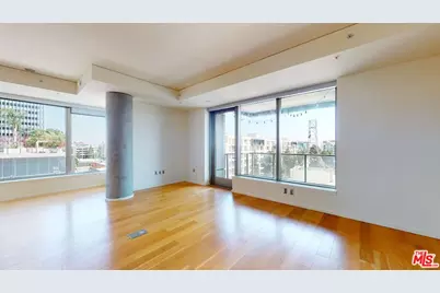 1155 S Grand Ave #701, Los Angeles, CA 90015 - Photo 1