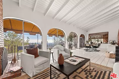 1368 Angelo Dr, Beverly Hills, CA 90210 - Photo 1