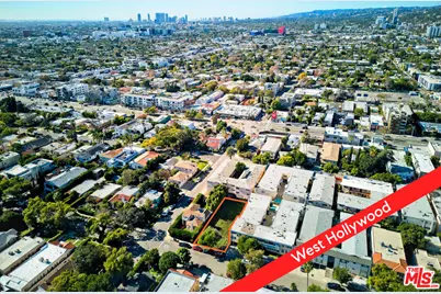 909 N Ogden Dr, West Hollywood, CA 90046 - Photo 1