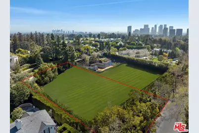 333 S Mapleton Dr, Los Angeles, CA 90024 - Photo 1